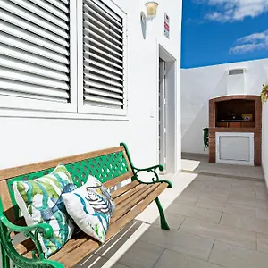 2br-terrace-home-10-min-walk-to-the-beach.in-canary-islands.com/